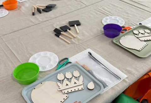 Craft table set up