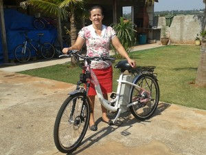 Bicicletas elétricas viram moda em cidade no noroeste paranaense