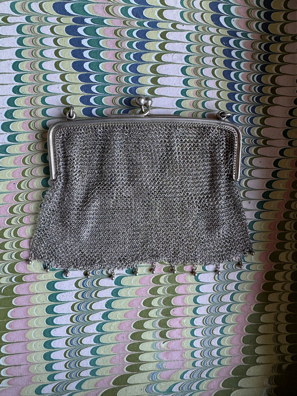 Thumbnail: Sterling Silver Mesh Art Deco Evening Bag with Fringe (1930s–40s)