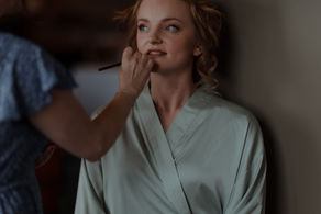 Natural Wedding Makeup Artist - Auchen Castle