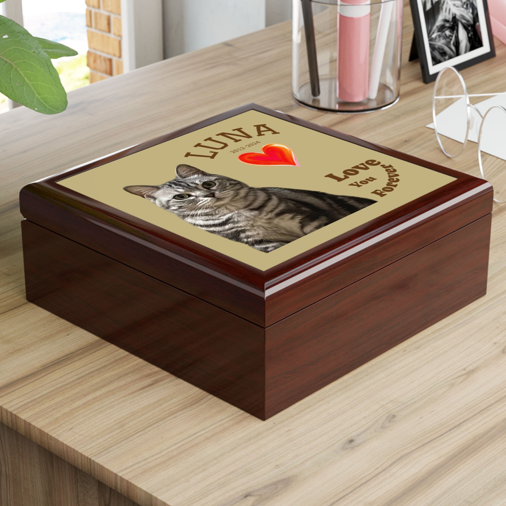 Custom Cat Memorial Keepsake Box | Personalized Memory Box for Collar, Fur & Tag
