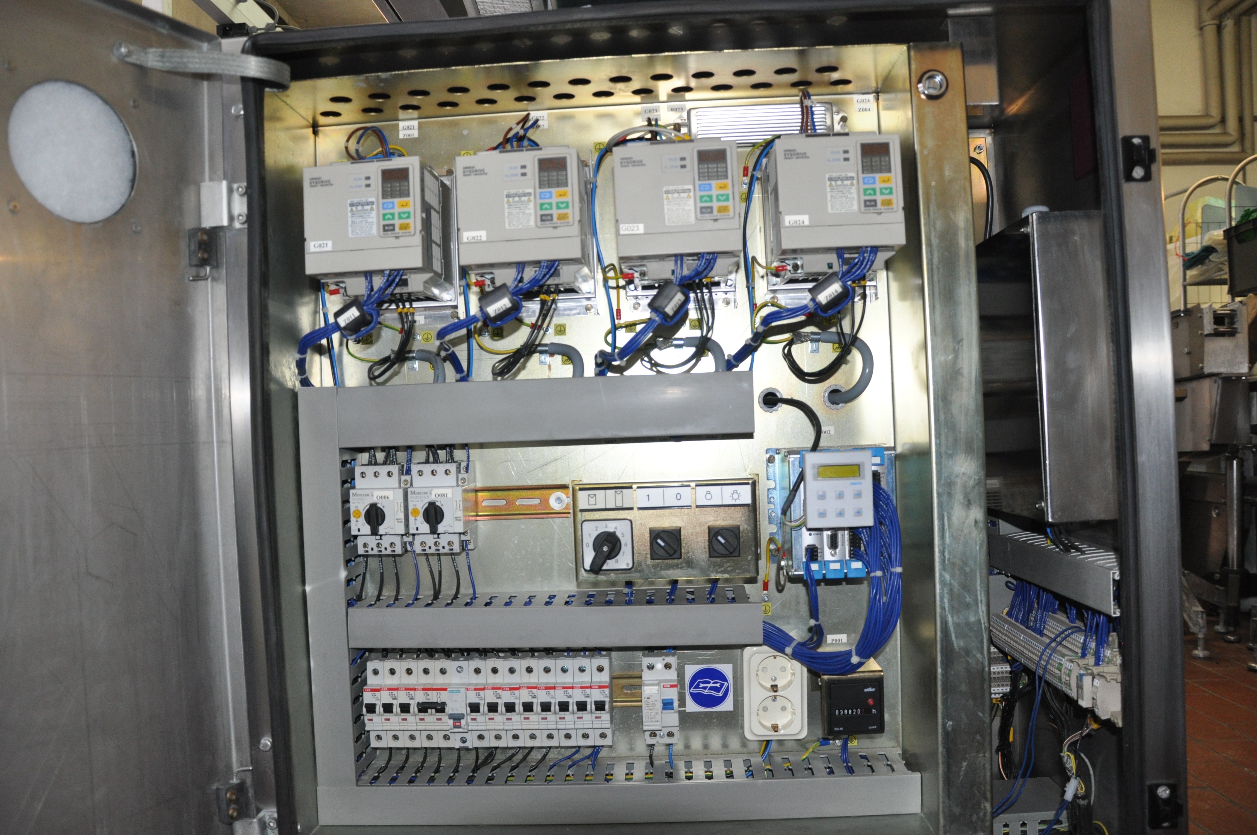 Electrical cabinet