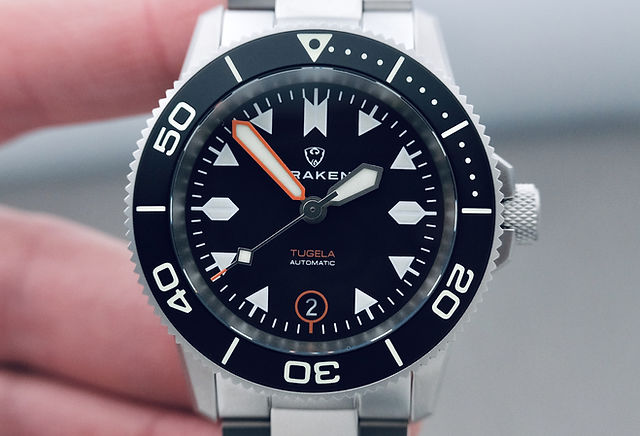 7ee37d_0118fbb221a34dd4bc696bf