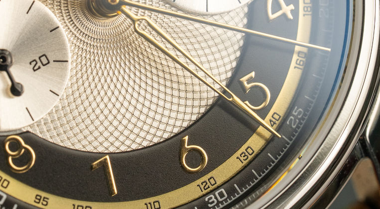 Vario Empire White Tuxedo Gold Tachymètre Chronograph Review Mecaquartz Chrono Girl Life Mainspring Watch Magazine