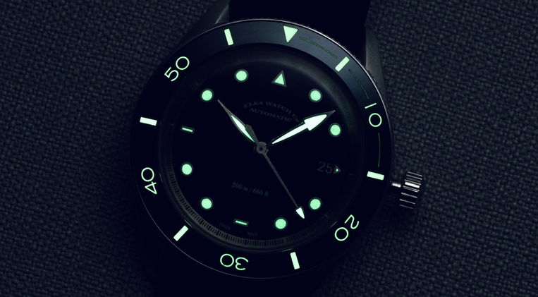Elka Arinis AF02-1202 Review Swiss Made Dive Watch Vintage Mainspring Watch Magazine