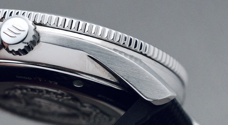 Elka Arinis AF02-1202 Review Swiss Made Dive Watch Vintage Mainspring Watch Magazine