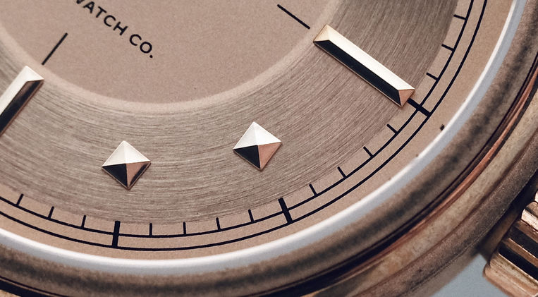 Vero x Wildwood Studio Edition Bronze Review American Watch Brand Elegant Sports Watch Bronze Case Copper Dial Mainspring Watch Magazine