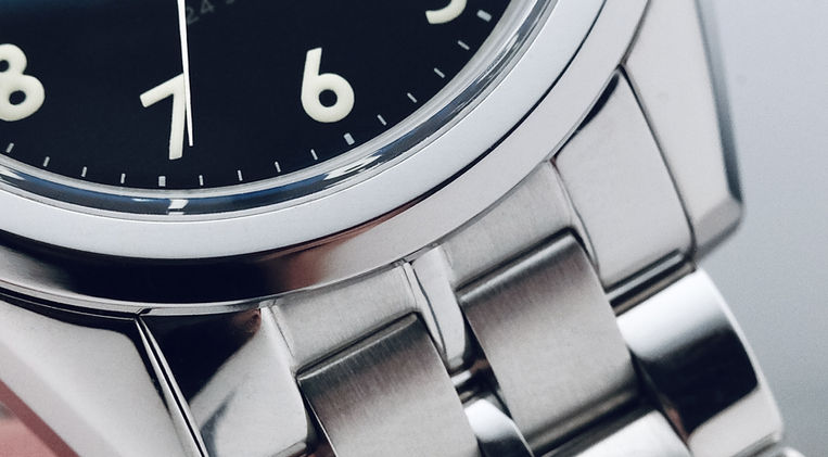 Tornek-Rayville CISO M38 Review MAC V SOG Vietnam War Seiko 6119-8100 Military Watch Mainspring Watch Magazine