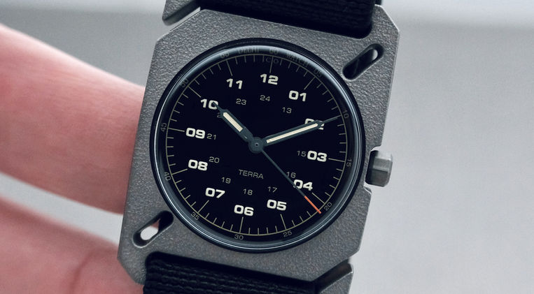 Delhi Watch Company Terra Titanium Field Watch Review Grade 2 Titanium Miyota Slim GL32 Mainspring Watch Magazine