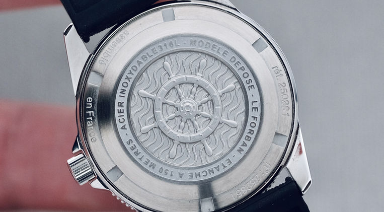 Le Forban Brestoise Deep Black Review French Skin Diver Vintage Mainspring Watch Magazine