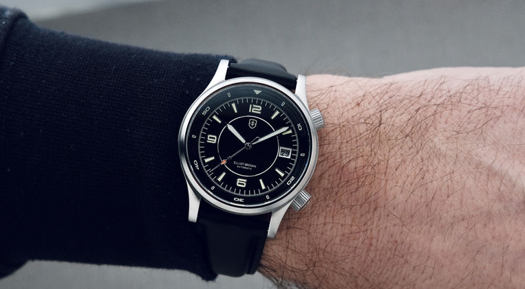 Elliot Brown Canford Automatic 303-A65 Review British Watch Brand Military Watch Dual Crown Diver Mainspring Watch Magazine