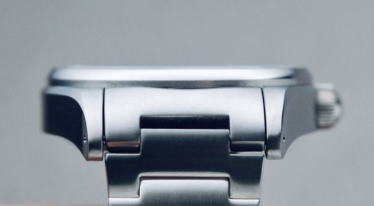 Astor Banks_Fortitude Pro_Review_Live Shots_Mainspring Watch Magazine