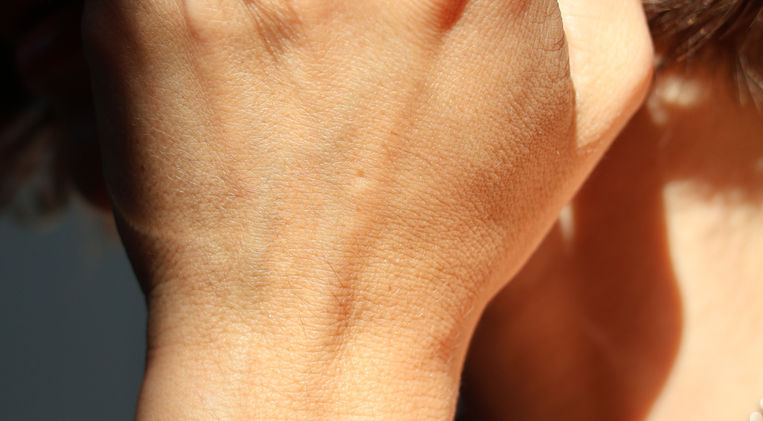 Vario Futurist Emerald Green Review Singapore Microbrand Dress Watch Green Dial Sophie Watch World Mainspring Watch Magazine