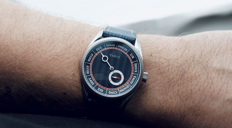 Vario NAVI Voyage France Review Mainspring Watch Magazine Single-Hand Watch Singapore Microbrand
