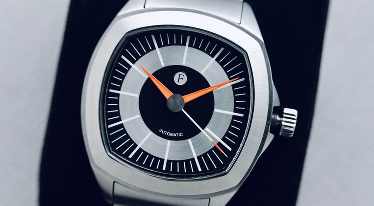 Ferro & Company Time Master 70 Silver Review Mainspring Watch Magazine Vintage Horology
