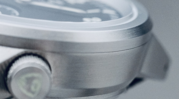 Draken Aoraki Mil-Spec Review Modern Dirty Dozen Field Watch Military 