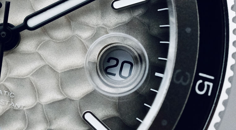 Bausele Elemental Coorong Mist Review Australian Microbrand Textured Dial Sellita SW200 Mainspring Watch Magazine