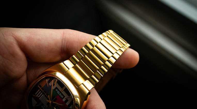 Sea-Gull "TV Dial" Tonneau 70th Anniversary Edition Review HorologyObsessed Chinese Watch Brand Mainspring Watch Magazine