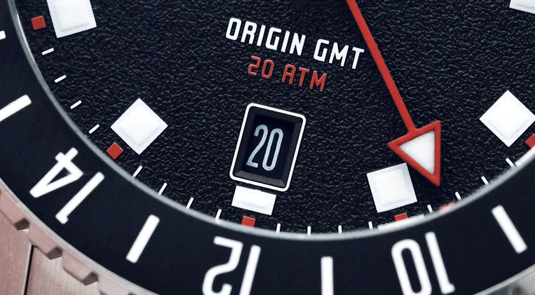 Erebus Origin GMT Classic Black Australian Microbrand Diver Seiko NH34 Just One More Watch Mainspring Watch Magazine