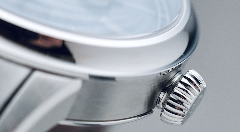 Selten Grand Feu Enamel Flare Moonstone Review Hong Kong Watch Brand Microbrand Mainspring Watch Magazine