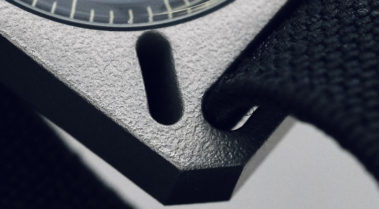 Delhi Watch Company Terra Titanium Field Watch Review Grade 2 Titanium Miyota Slim GL32 Mainspring Watch Magazine