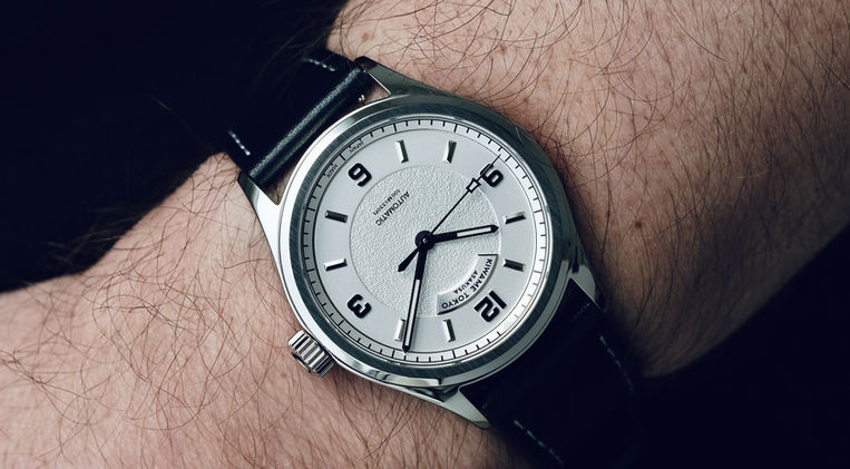 Kiwame Tokyo Asakusa Iwao Ginkai Review Field Sports Watch Miyota 9039 Mainspring Watch Magazine