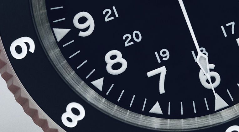 namokiMODS NMK20 Type II Milspec Review Military Dive Watch Benrus Mainspring Watch Magazine