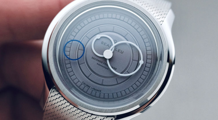 BeauBleu_Seconde Francaise_Review_Live Shots_Mainspring Watch Magazine