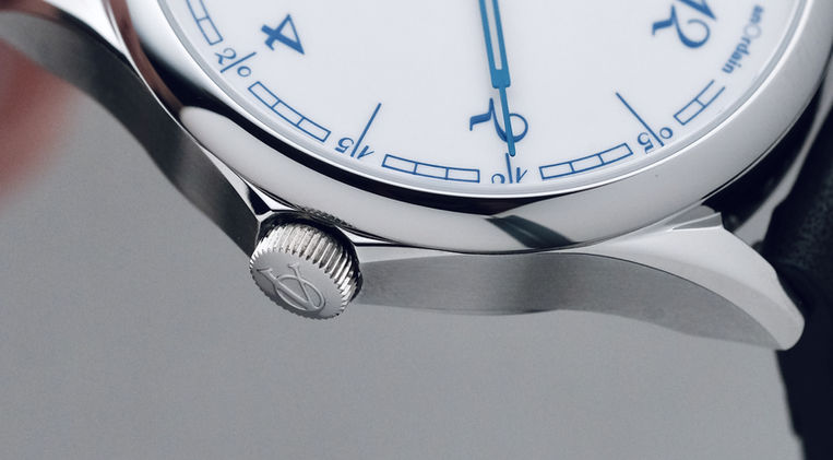 anOrdain Model 1 Porcelain Review Glasgow Brand British Microbrand Handmade Dial Mainspring Watch Magazine