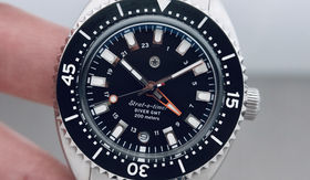 【MTオー様用】STRAMONIO / Time Will Tell Jack Mason Strat-o-timer Titanium Diver GMT Review | Mainspring