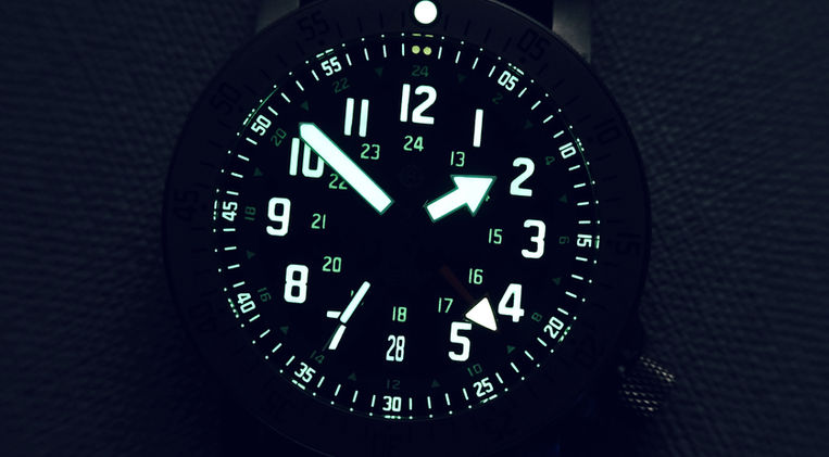 Helm Togiak Expedition UTC Review Microbrand Tool Watch Diver Field GMT Mainspring Watch Magazine