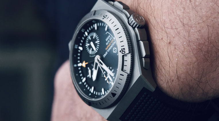 Micromilspec Milgraph Modern Military Watch LaJoux-Perret L121 GMT Chronograph Tool Watch Review