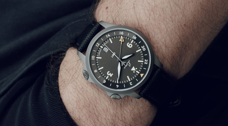 Laco Frankfurt 40 GMT Review German Watchmaking Tool Watch Pilot Watch Sellita SW300-2 Mainspring Watch Magazine