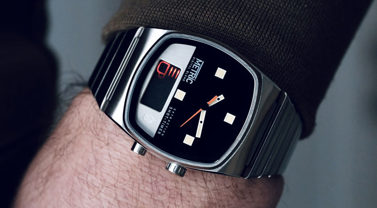 Brew Metric Digital Blend Review America Brand Hybrid Quartz LED Espresso Timer Chronograph Mainspring Watch Magazine