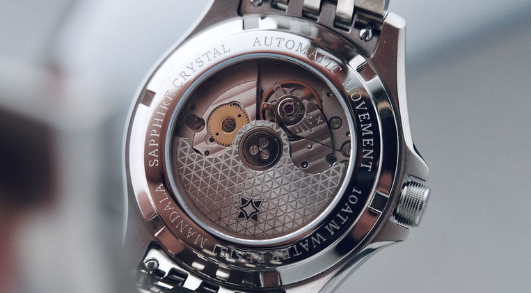 Second Hour Mandala MKIII Bumblebee Review Australian Watch Brand GADA Mainspring Watch Magazine 