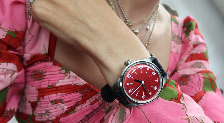 Sophies Watch World Review Paulin Neo D Red Dial Glasgow Watch Brand Mainspring Watch Magazine