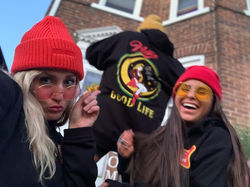 B49BC0AA-296E-410C-AE6B-C3C683095B8F