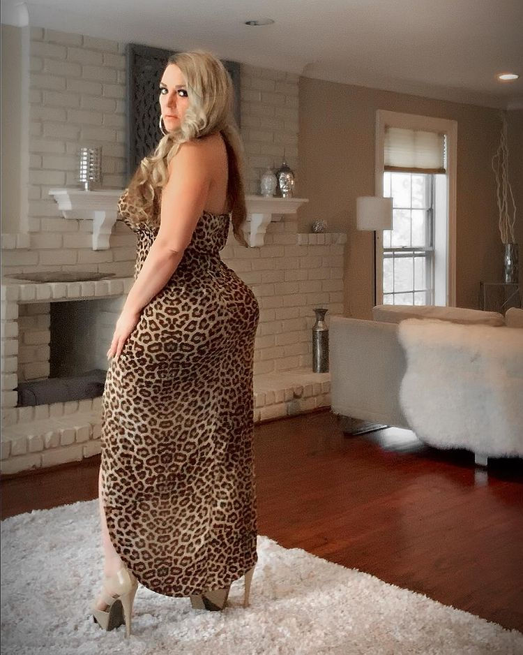 Sharree Baby - Bio, Wiki, Facts, Age, Height, Weight, Body Measurements, Photos; Fitness Model