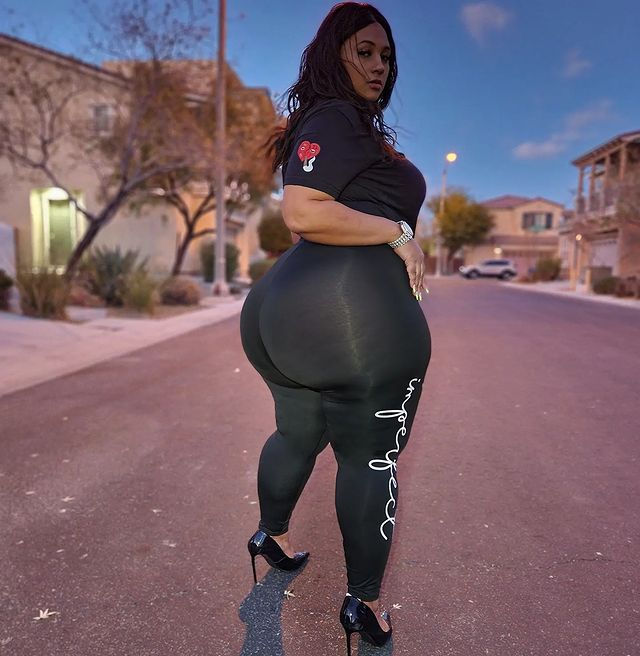 Camisha Davis - Bio, Wiki, Facts, Age, Height, Weight, Measurement