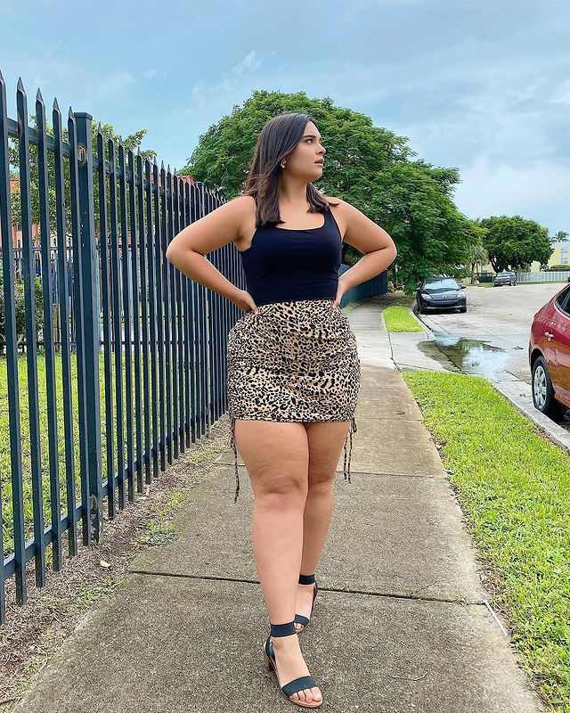 Beary Becca - Quick Facts, Bio, Age, Body Measurements, Marital Status