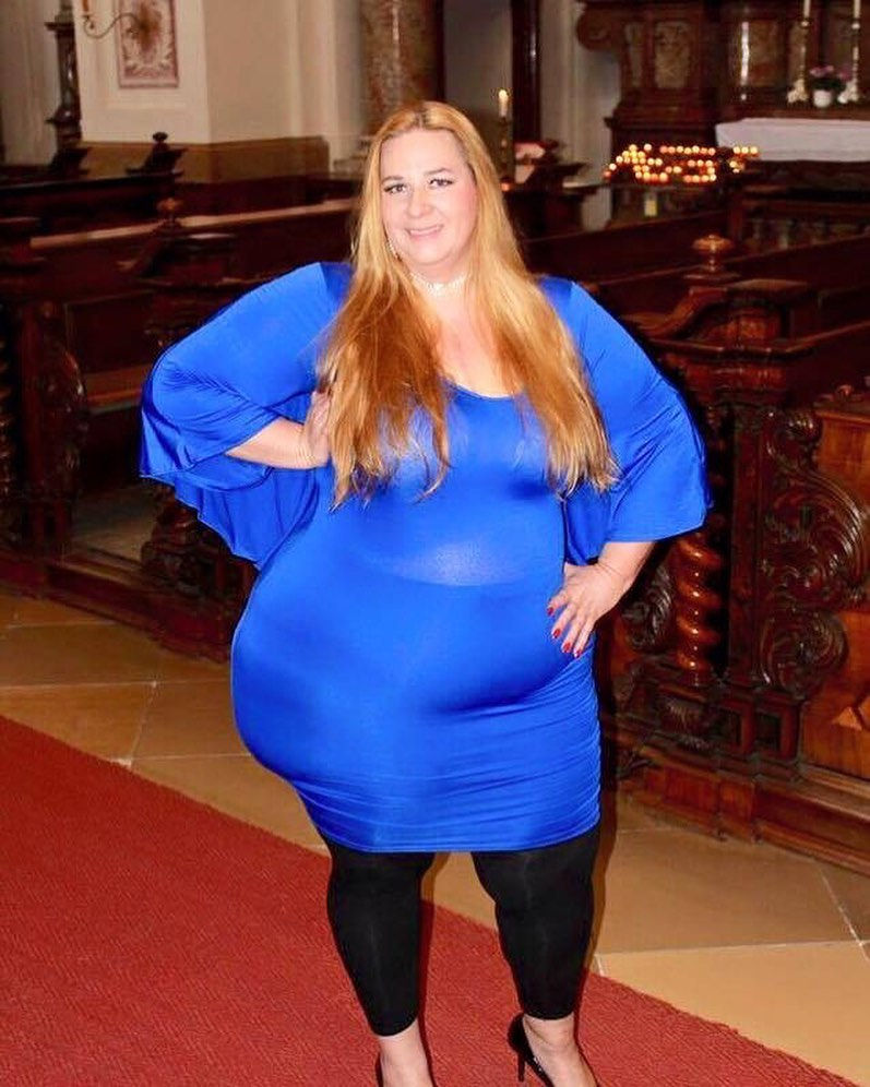 Claudia Floraunce - Bio, Quick Facts, Age, Height, Weight, Measurements