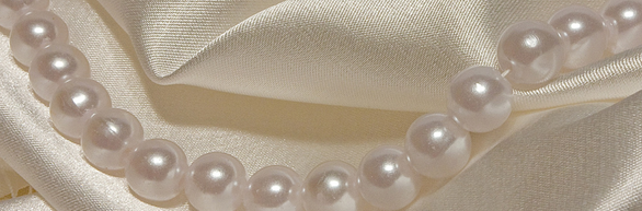 Banner para LinkedIn Propuesta de Valor de Community Manager Minimalista Rosa Pastel y Marrón (1).png