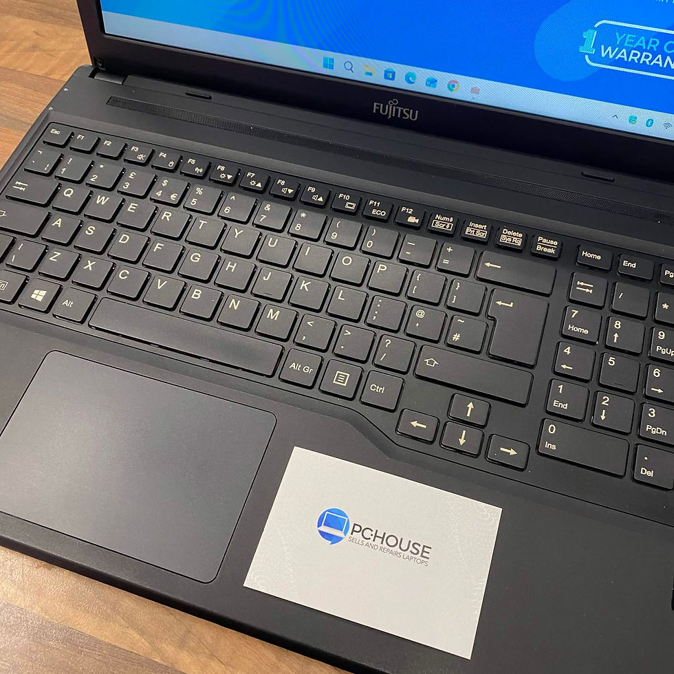 Thumbnail: Fujitsu LifeBook A514 | 15.6" | i3-4005U | SSD 240GB | RAM 8GB