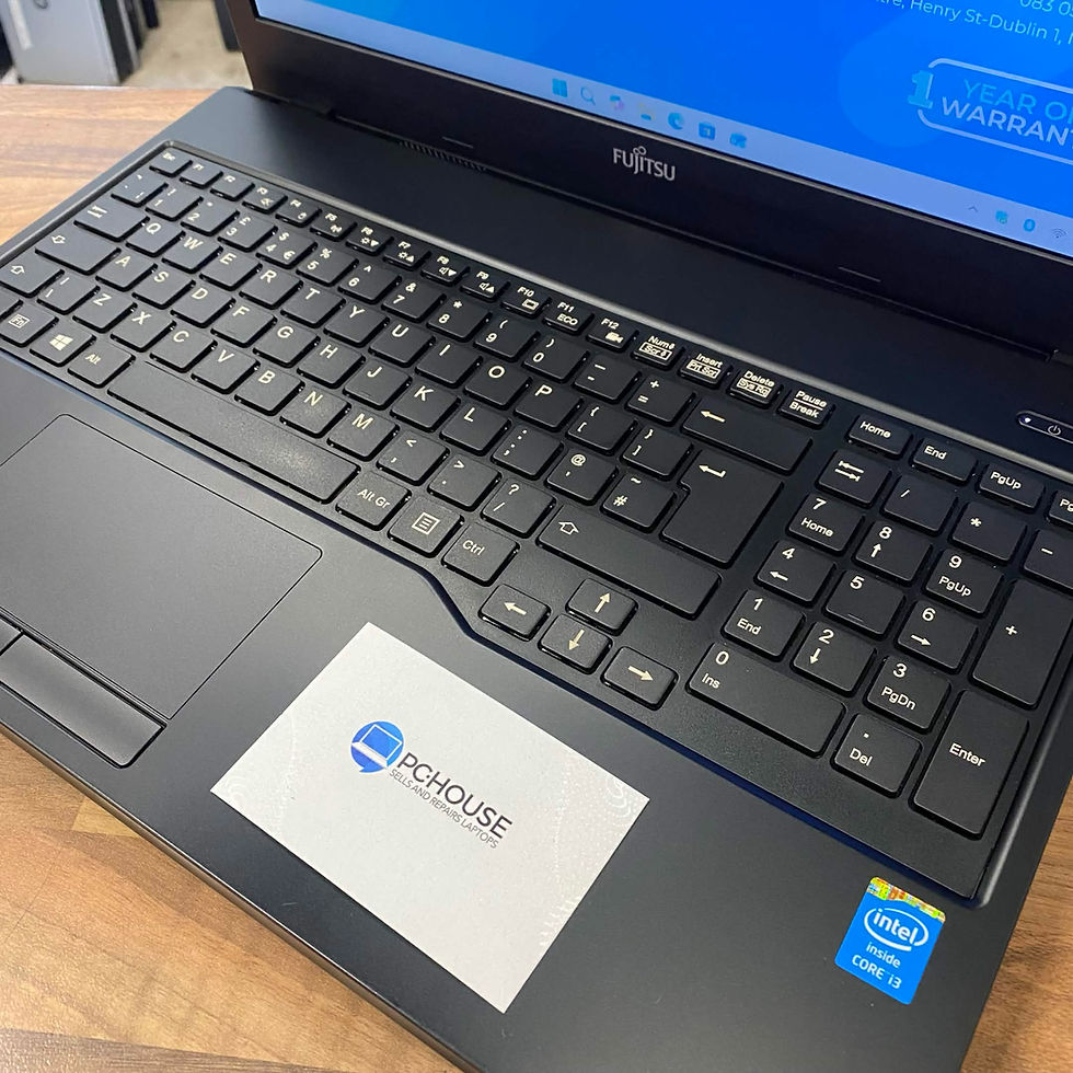 Thumbnail: Fujitsu LifeBook A555 | 15.6" | i3-5005U | SSD 120GB | RAM 8GB