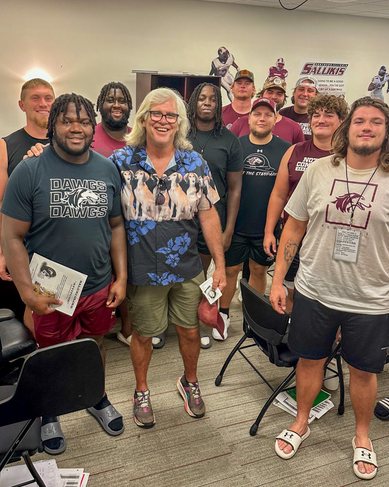 Lockwood visited with SIU's offensive line room.