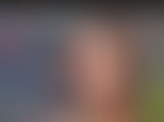 Quando l’identità si frantuma: il mistero psicologico de “Lo specchio infranto”