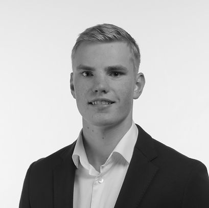 Niklas%20Nenonen_edited.jpg