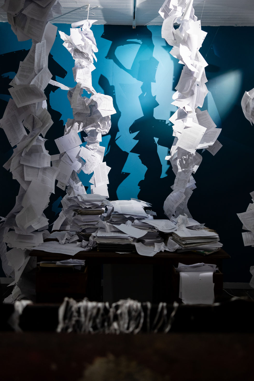 Paper weight