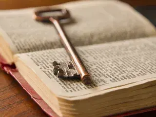 Heidegger's Bible Handbook: Song of Songs: Interpretive Key