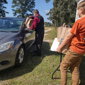September Food Pantry at Þórshof